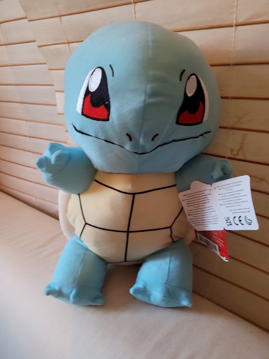 Unser Triell geht in die dritte und entscheidende Runde. Nach Bisasam und Glumanda wird nun Schiggy verlost. Follow + Retweet und ihr seid dabei, Auslosung Sonntag. Wird es Schiggy schaffen Bisasam vom Thron zu stoßen? Lasst es uns herausfinden!