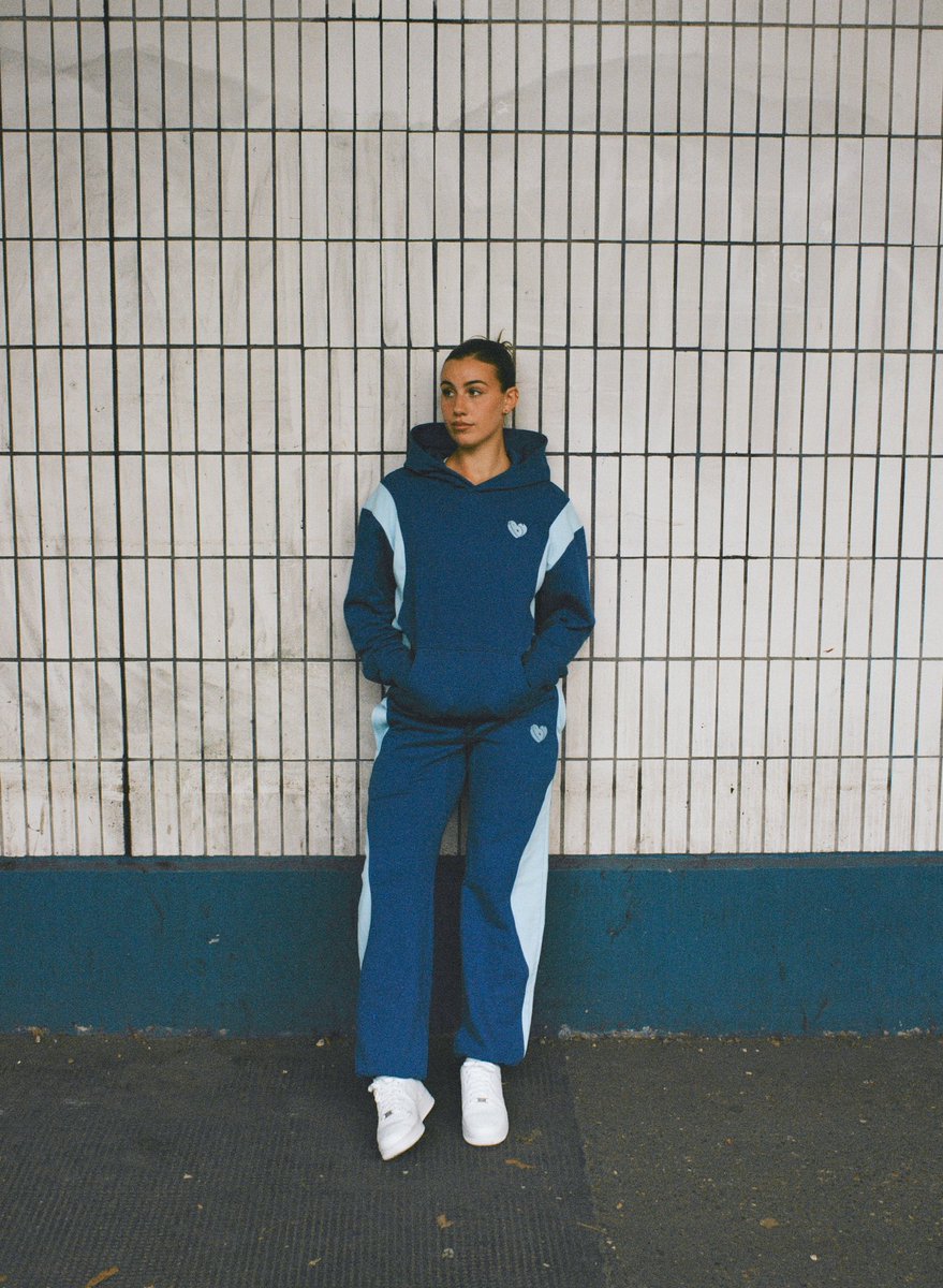 ibyworld tweet media