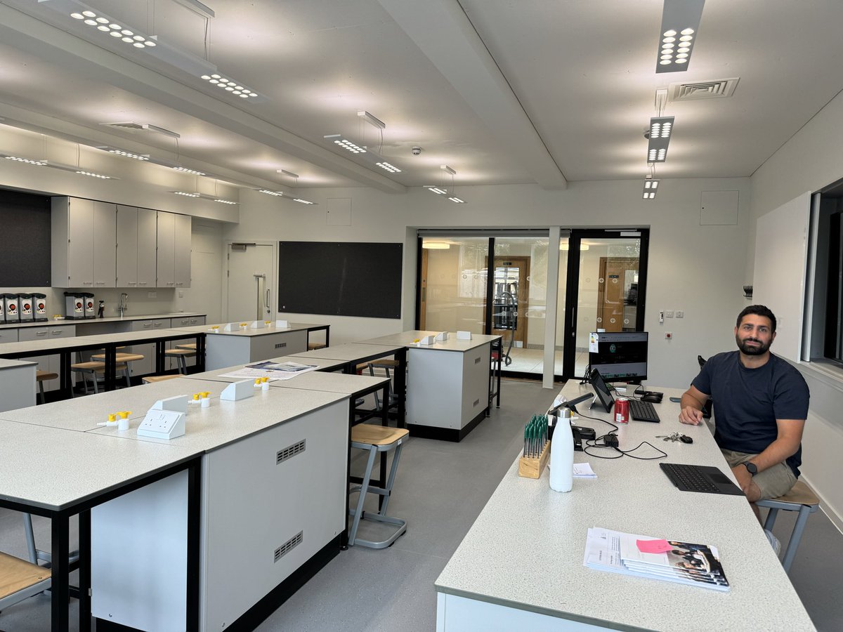 Guy Sanderson tweet media