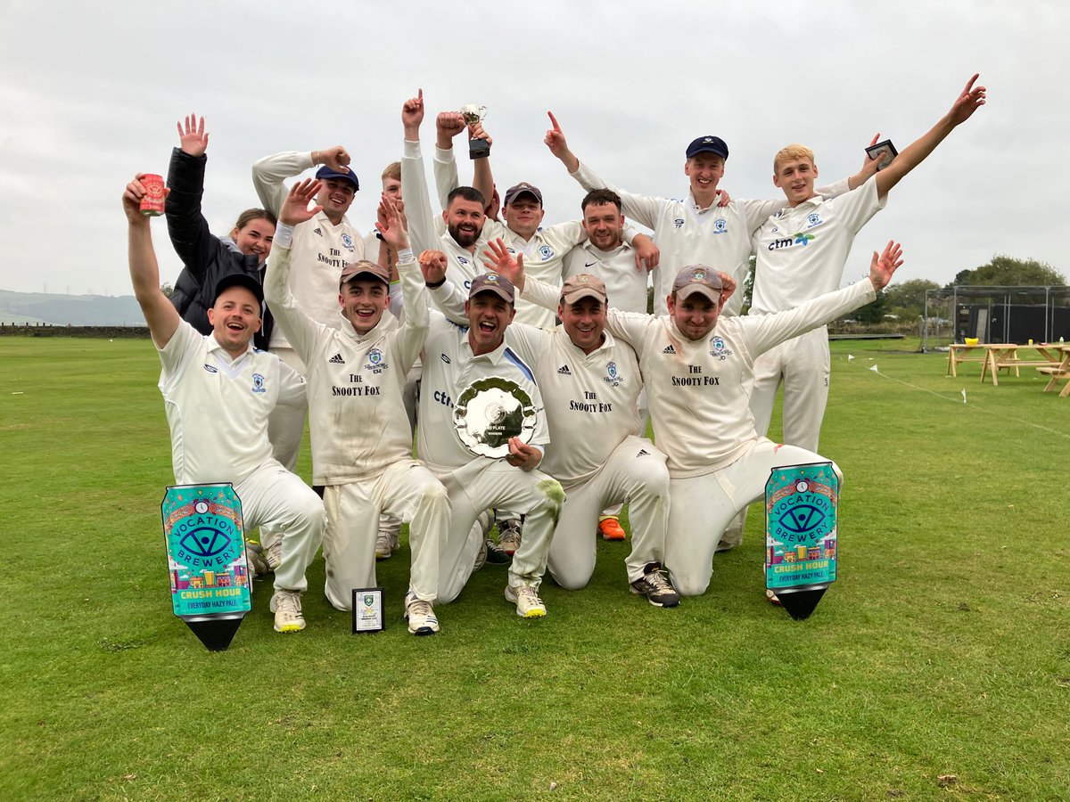 HalifaxCL's tweet photo. Congratulations to the @HalifaxCL T20 Plate Finals winners @oakworthcc commiserations to @MytholmroydCC and a massive Thank You to our Cup Sponsor @vocationbrewery your continued support is appreciated 🙏🏆🏏 Rob Hollingsworth is pictured with his winning team👏👏👏 https://t.co/jvWTZJHOyL