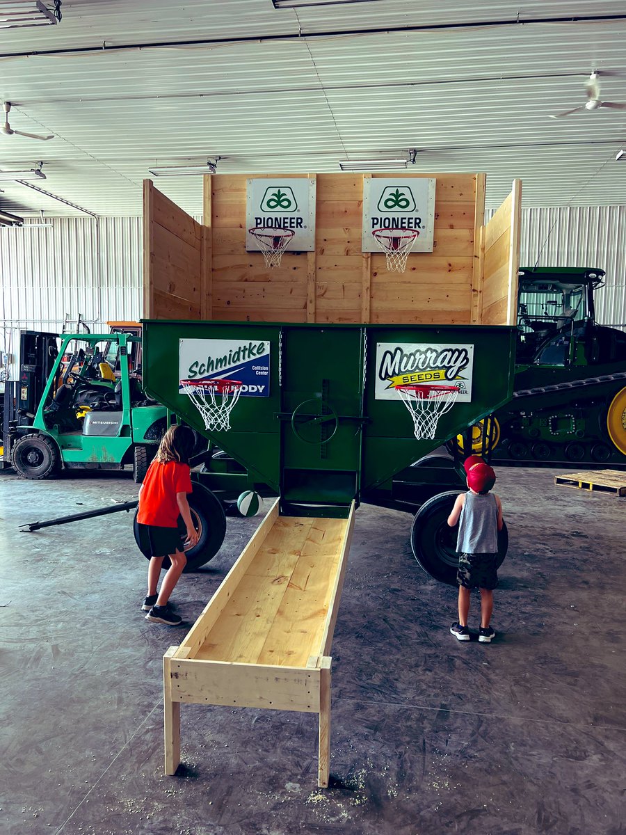 Devon Murray tweet media