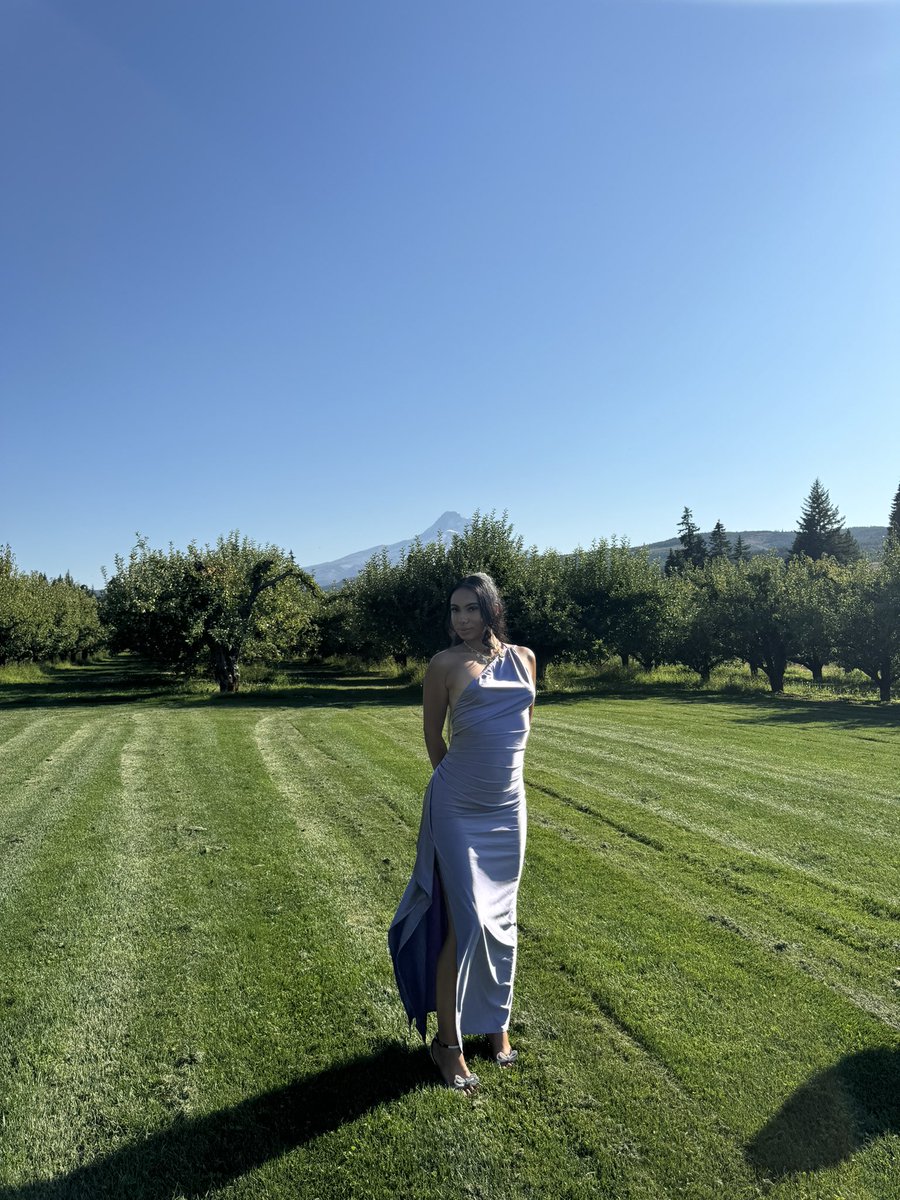 Miki’sClubhouse☀️👑 tweet media