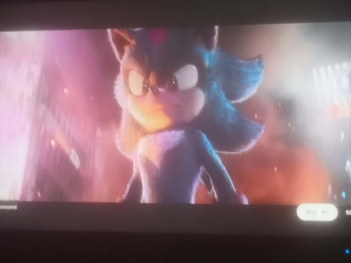 Mit5David's tweet image. This appeared as an ad. Oh yeah Sonic is definitely beating the Lion king in December. #SonicMovie3 #Paramount