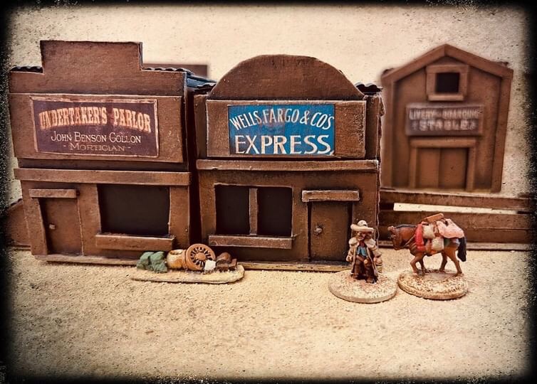 CheckPointMini's tweet image. Western scenes featuring our 15mm Wild West miniatures. The buildings are scratch built. Very impressive, looks like stills from a classic western.

Painting &amp;amp; building by Oldben1.

checkpointminiatures.co.uk/product-catego…