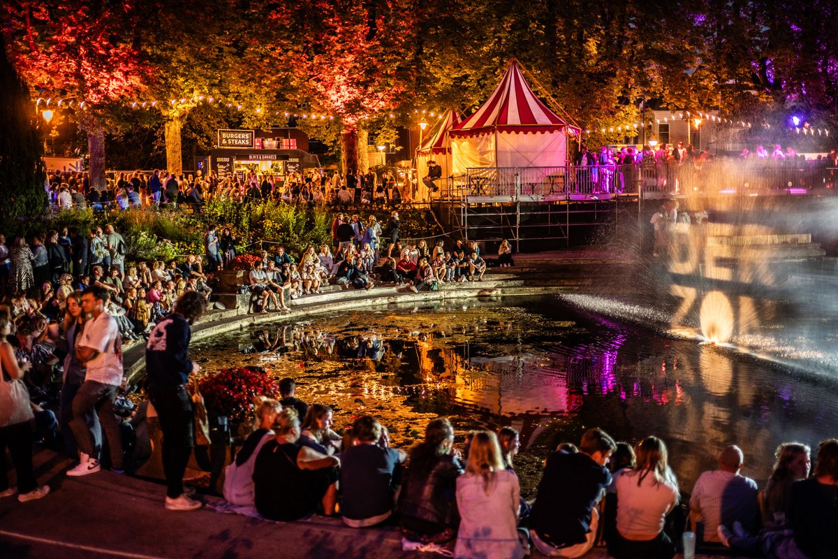 NOORDERZON 2024 ZIT ER NU ECHT OP, WAT IS DE TIJD VOORBIJ GEVLOGEN DE AFGELOPEN ELF DAGEN. WE HEBBEN ONTZETTEND GENOTEN VAN JULLIE, ONZE PRACHTIGE, VEELZIJDIGE, VROLIJKE BEZOEKERS. WE WAREN ELF HEERLIJKE DAGEN SAMEN, DANKJULLIEWEL! ♥️

📸 <a href="/NielsKnelis/">Niels Knelis Meijer</a>