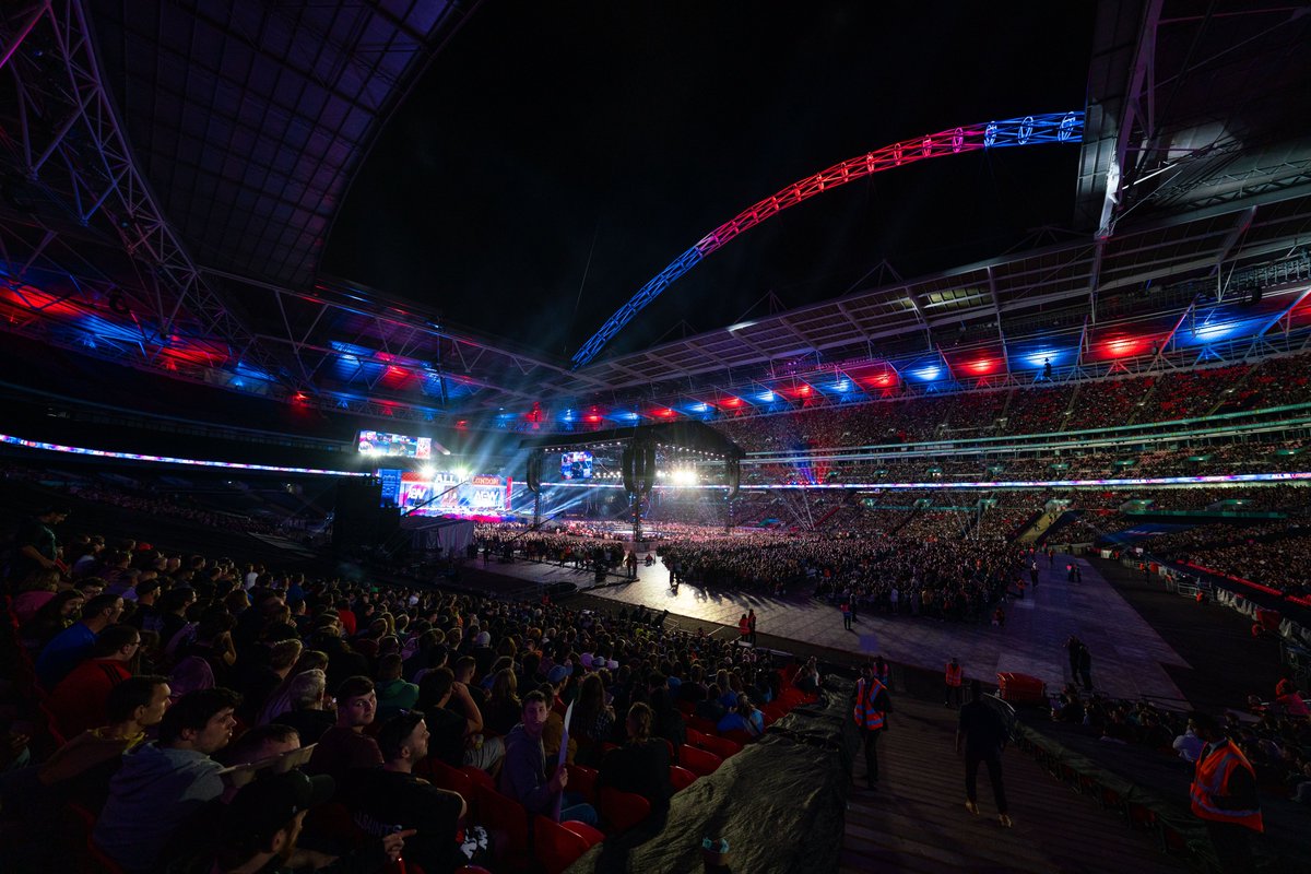 wembleystadium's tweet image. This time last week we were ALL IN. 

#AEW #AEWAllInLondon
