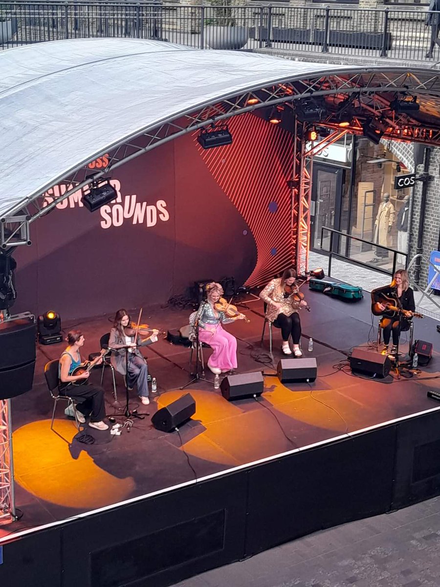 Kinnaris Quintet (@kinnaris5) on Twitter photo Our hearts are full after a weekend full of special gigs at <a href="/TonderFestival/">Tønder Festival</a> and Kings Cross Summer Sounds in London. Planes, trains, biblical storms, lost luggage, extra luggage and some special in-the-moment moments. Huge love to all for supporting these wonderful events x Our hearts are full after a weekend full of special gigs at <a href="/TonderFestival/">Tønder Festival</a> and Kings Cross Summer Sounds in London. Planes, trains, biblical storms, lost luggage, extra luggage and some special in-the-moment moments. Huge love to all for supporting these wonderful events x