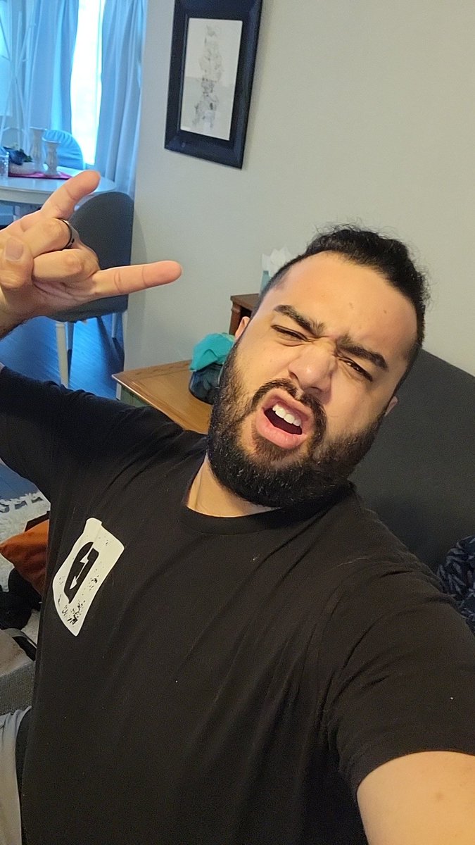 Pax day 3 gotta represent the seattle boys over <a href="/DraggedUnderWA/">Dragged Under</a>