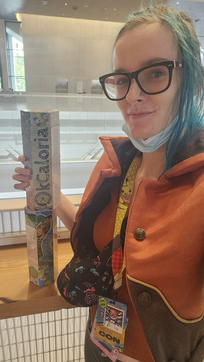 Falinxie_'s tweet photo. Just got done trying a demo kCaloria!

You build your own food chain-- The game even has concepts like invasive species (where you can invade opponent's ecosystems) and symbiotic relationships 😭💖

And they partnered with wildlife protection agencies that the decks are based on https://t.co/A8dvEmDpbX