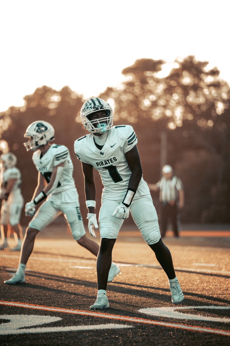 Jblanphoto's tweet image. 📸 Sunset Flicks🏈