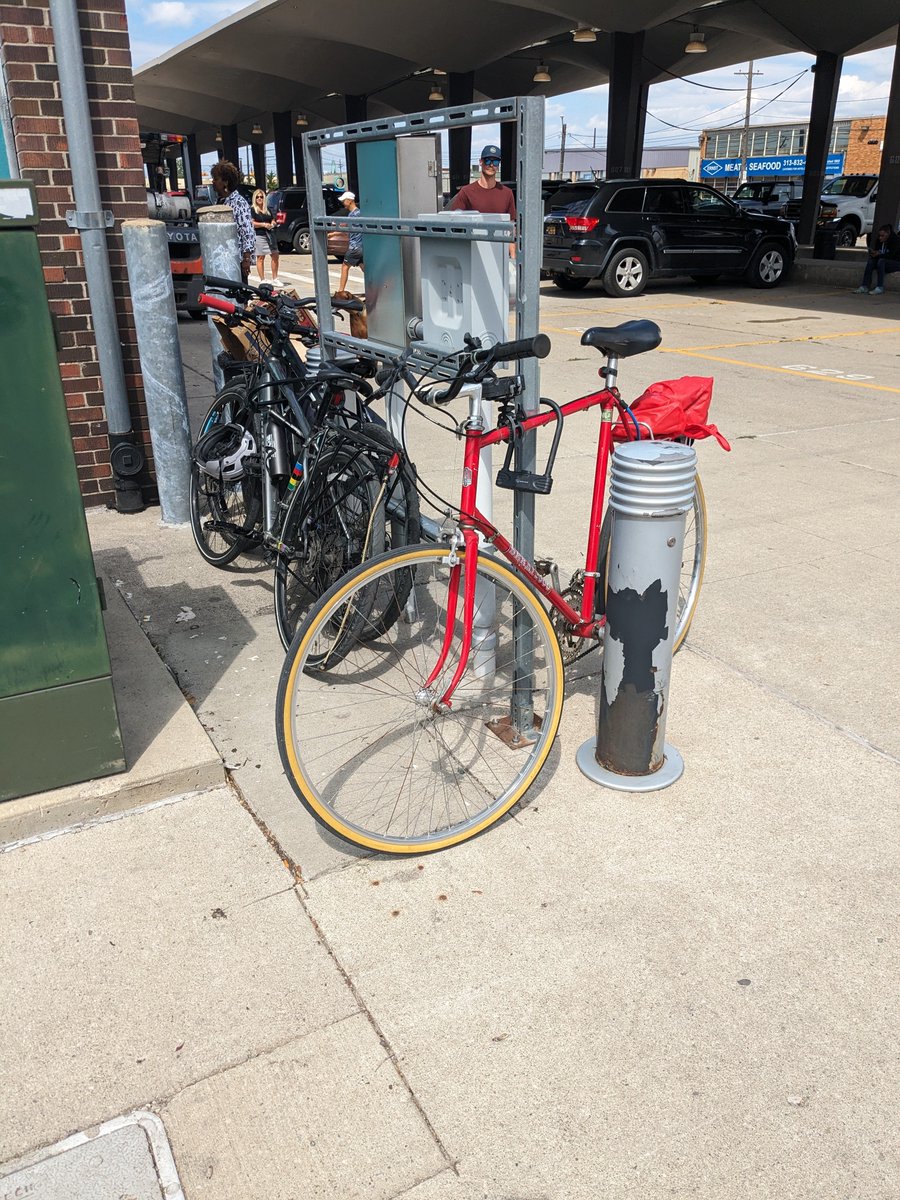 Hells Bells tweet media