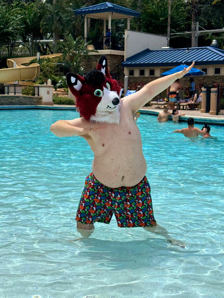 kittyfoxinsocks's tweet photo. I've upgraded from poolboi to pooldad ☀️🩳
📸: @DantethegryphAD
#Megaplex2024 https://t.co/ZiVLvqoukv
