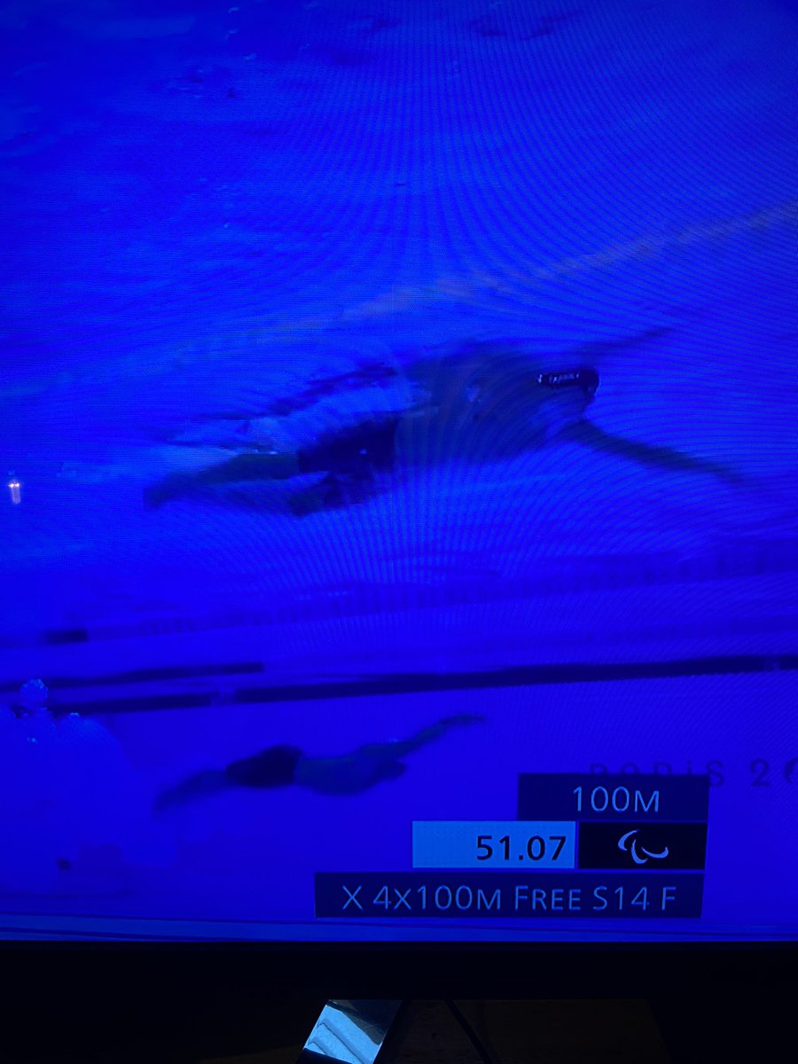 Craig Breeze tweet media