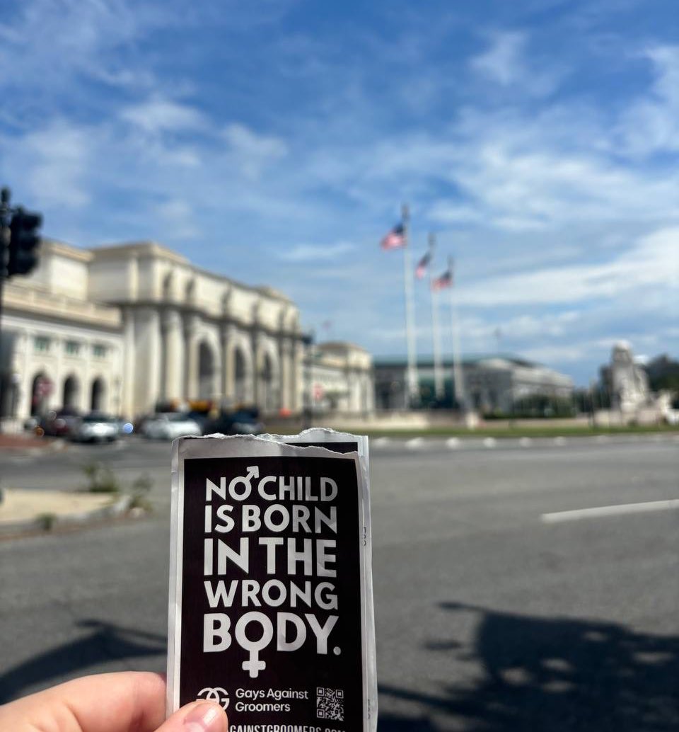 againstgrmrs's tweet photo. NO CHILD IS BORN IN THE WRONG BODY. https://t.co/qE1H3aQxzM