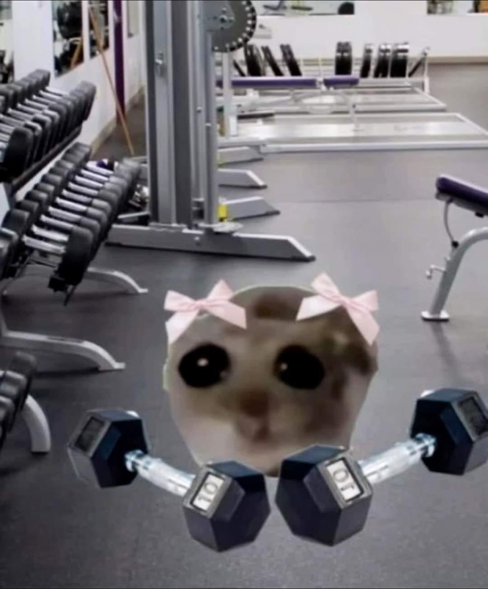 يرعبهم كونك امرأة قوية :