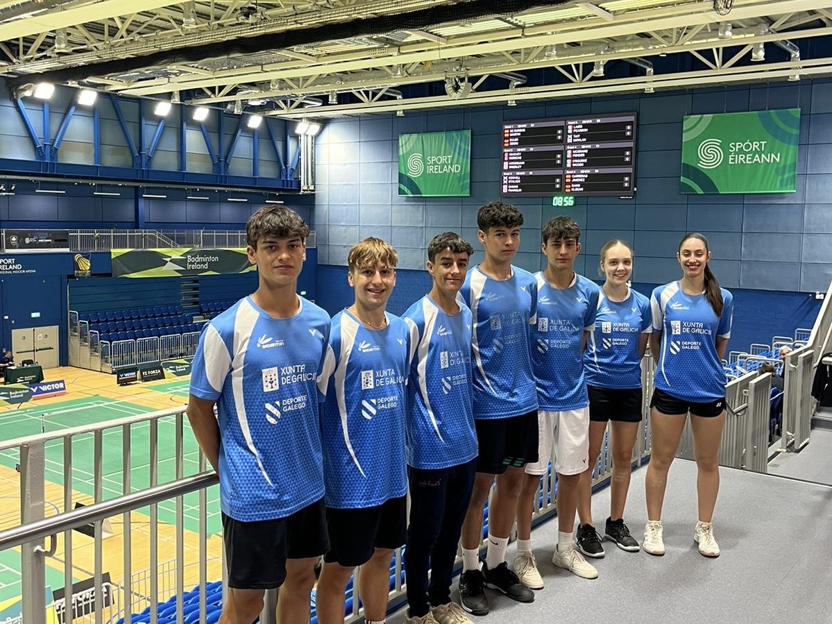 ✨A expedición galega deixa boas sensacións en Dublín

👦🧒🏸 Xoél Álvarez (CB Athlos), Raúl Bergua (CB Ravachol), Pablo Alfaya (CER Vigo), Adrián Rodríguez  (CB As Neves), Iker Rodríguez (CB As Neves), Iziar Barcala (CB A Estrada) e Carmen Carro (CB Ravachol).