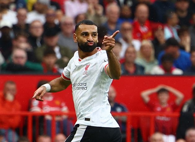 Liverpool stroll to victory at Old Trafford to pile pressure on Manchester United boss Erik ten Hag dlvr.it/TCgFnV