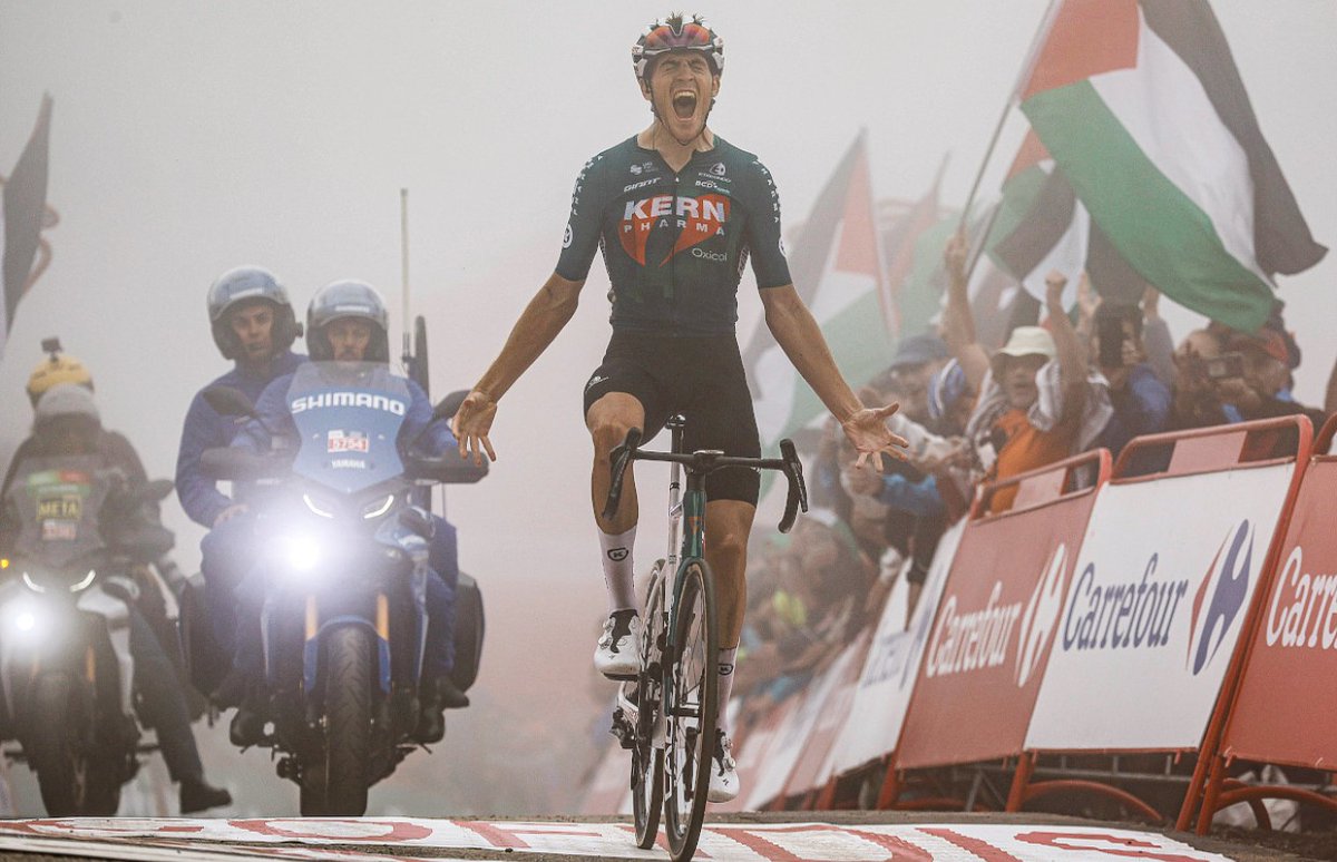 Pablo Castrillo lo vuelve a hacer, segunda victoria para el de Kern Pharma en La Vuelta 2024: Increíble estado de forma de Pablo Castrillo que se consagra entre los mejores escaladores de La Vuelta 2024 con una victoria de mucho nivel en Cuitu Negru. dlvr.it/TCgF5X