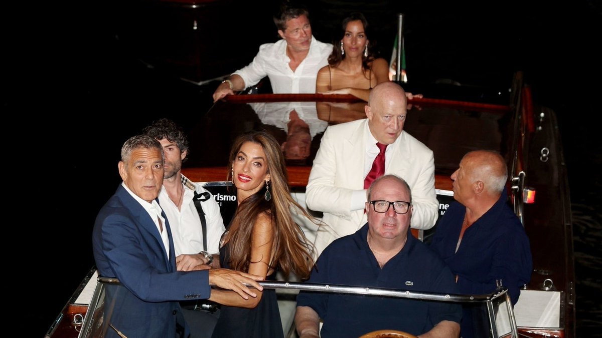 YuniHu3's tweet photo. Double Date! Amal and George Clooney, and Brad Pitt and Ines de Ramon, Take Venice https://t.co/bY4osvwGzN https://t.co/t3uJ0xKKQS