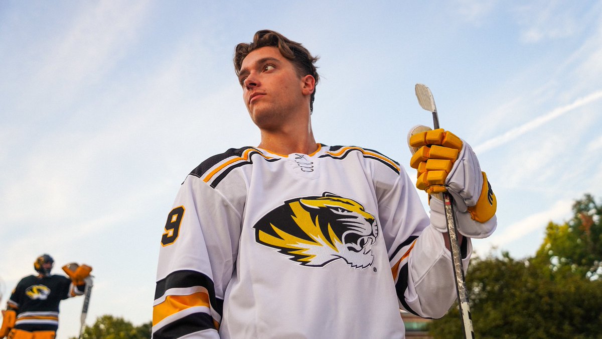MizClubHockey's tweet photo. All in the details https://t.co/avNLEYO7PQ