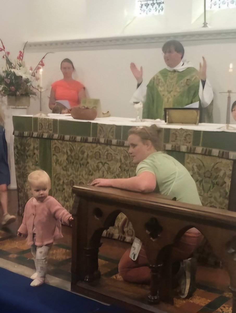 There was so much to love about our back-to-school service this morning, but these two photos sum it up for me: an enormous pencil-case-clutching grin, and my own daughter trying to escape the Sanctuary. @TheBourneParish <a href="/CofEGuildford/">Diocese of Guildford</a>