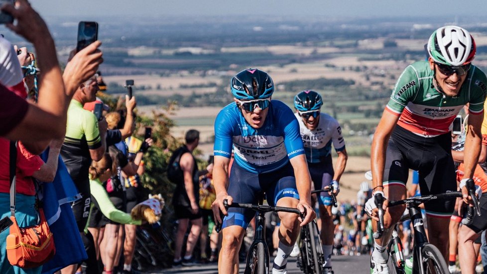 On Thursday, top international cyclists will in Sheffield as the third stage of this year's Tour of Britain Men kicks off in the city.

Get all the details, including information about a free community cycling festival on Wednesday: sheffnews.com/news/nine-days…