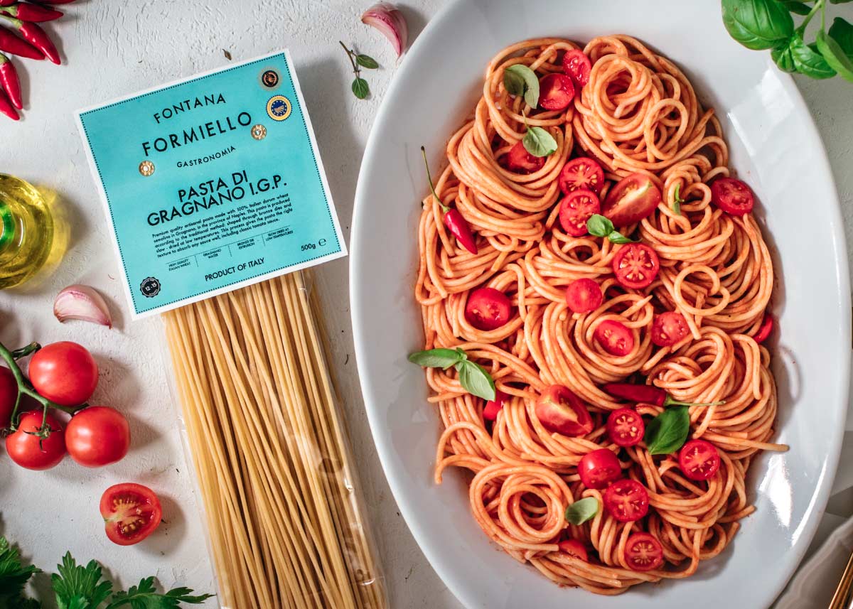 The_French_Farm's tweet photo. 🍝✨ Dive into a taste of Italy with our Pasta di Gragnano (Spaghetti Pasta) from Fontana Formiello! 🇮🇹 Made with 100% Italian durum wheat semolina, this premium artisanal pasta is a true culinary delight. 🌾#FontanaFormiello #PastaPerfection #ItalianTradition https://t.co/2r0OFSMC0M