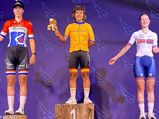 Paula Ostiz conquista la general final de la Watersley Ladies Challenge: La joven ciclista navarra Paula Ostiz ha culminado de manera brillante la Watersley Ladies Challenge, adjudicándose la victoria en la clasificación general de esta exigente prueba... dlvr.it/TCgLyT