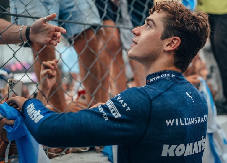generacionfm925's tweet photo. El gran día de Franco Colapinto en Monza y el dato que sorprendió a su compañero en Williams https://t.co/WgPFEJgQ44 https://t.co/Zdww88jYqK
