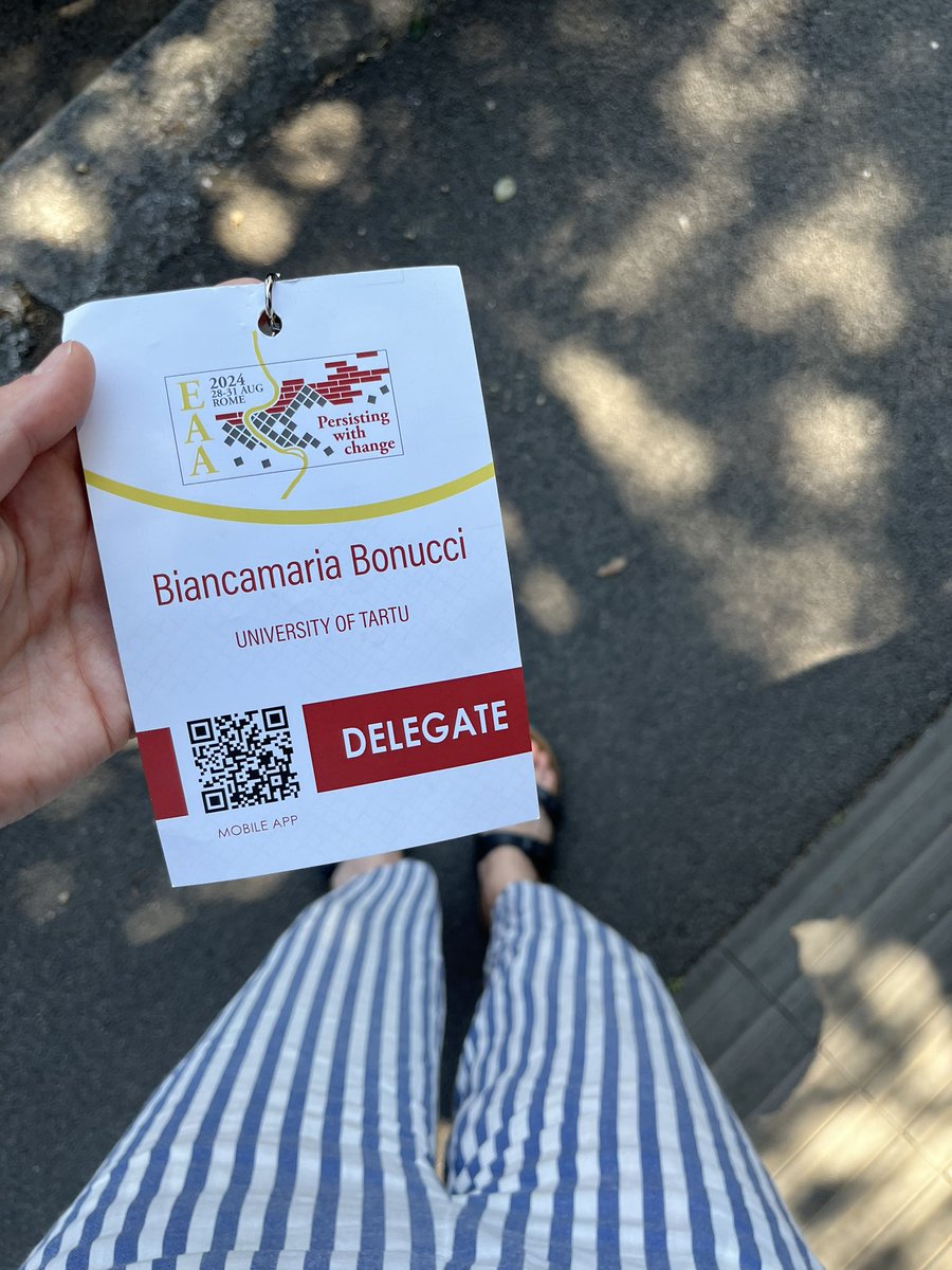 Bonucci_B's tweet image. And that’s a wrap for this #EAA2024 🙌🏻
After one year of planning, we did it, bringing together many different people and engaging in challenging discussions, in my city!!
Grateful for having shared the journey with these 4 amazing human beings 🦠🏛️♥️
@notmaxib @archaeologyEAA