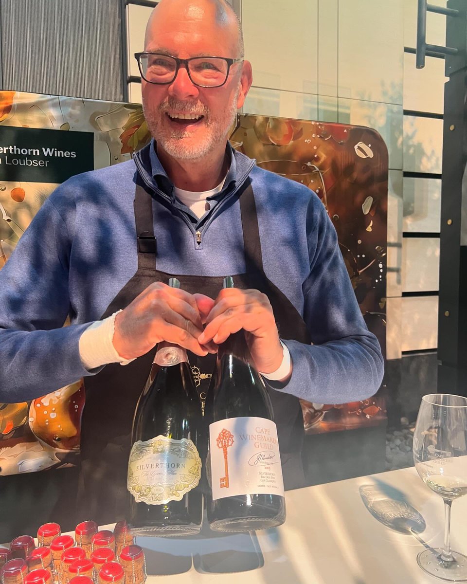TsepangMolisana's tweet photo. Last of Its Name | Silverthorn the Big Dog Ten Cap Classique
The final iteration of nja enkulu, the big dog, @SilverthornMCC’s signature @CapClassique_SA at for the @CapeWinemakersG auction
🥂 A blend of 67% Chardonnay & 33% Pinot Noir
#CWGAuction
#CWGShowcase
#capclassiqueday https://t.co/hAvbA40Sea