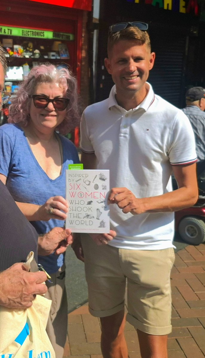 It was great to see the inaugural #LoveGillingham event so well attended and really well supported by community partners. A fun day with the wrestling going down very well. Also pleased to learn more about the Gillingham women in the book - Six Women Who Shook the World.