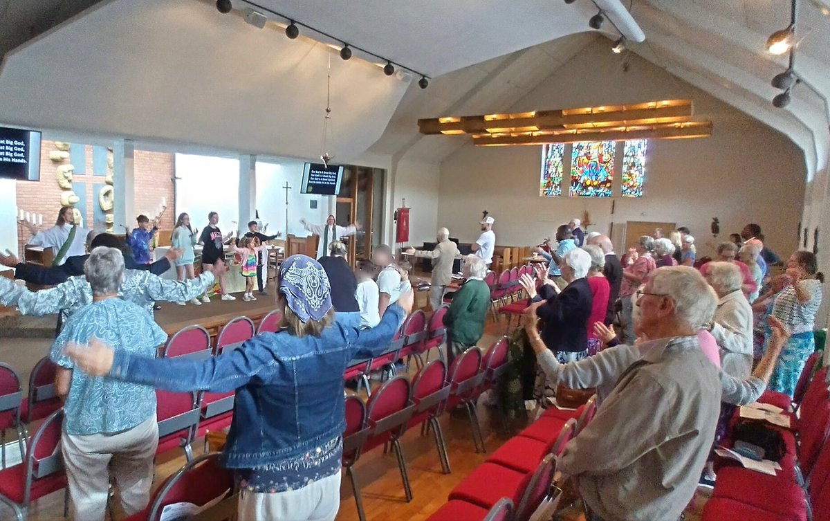 St George's Tuffley with St Margaret's Whaddon tweet media