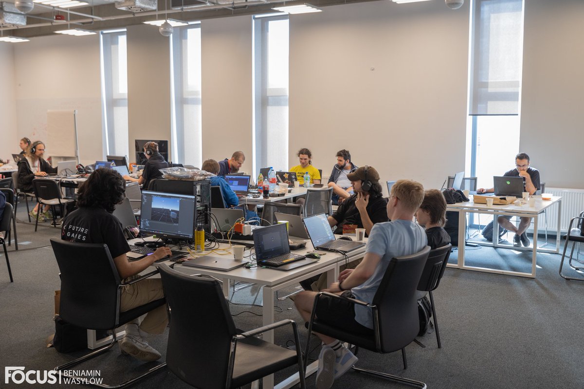 It's the end of Slavic Game Jam 2024 🔥
Thank you for the wonderfull time, we look forward to seeing you next year! ❤️‍🔥