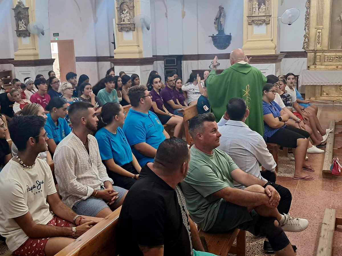 PrendimientoCa's tweet photo. CONVIVENCIA DE JÓVENES

Nuestro @GJPrendimiento_ ha participado en el día de hoy, primero de septiembre, de una convivencia de jóvenes en Campano organizada por la Cofradía del @NazarenodeCadiz. https://t.co/VDK5NGHcCq