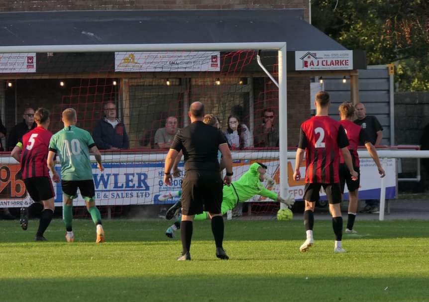 Rob Williams tweet media