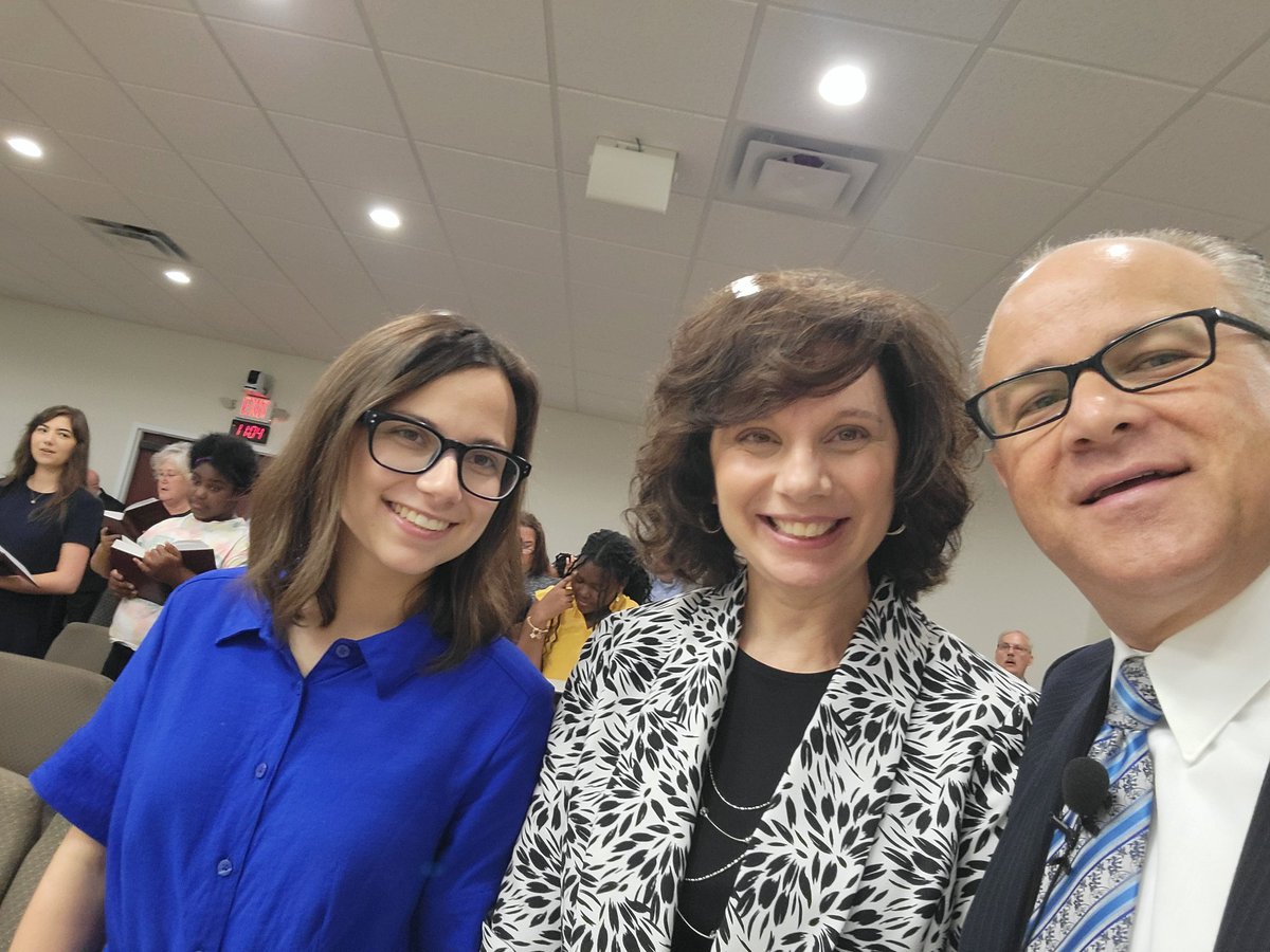 PastorArcand's tweet photo. Excited & proud of Josh, an 8th grader who grew up here @LBC4meMD, for walking a 7th grader down the aisle and leading him to Christ! What a blessing to see young people serving the Lord! I am also thankful for my wife and I each having a convert baptized today. #Serving2gether https://t.co/rAqqIJOzjE