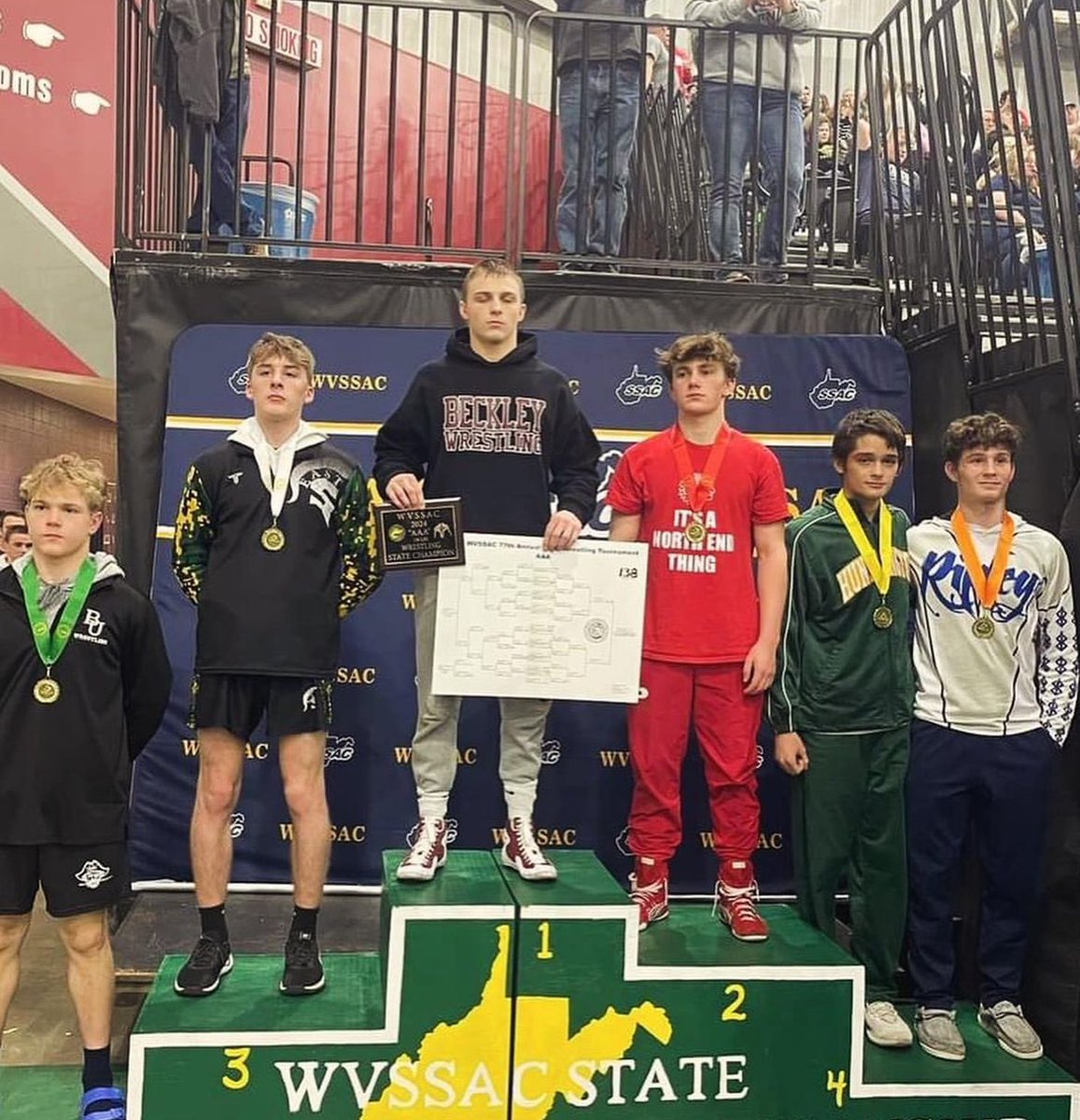 WWHS BARSTOOL tweet media