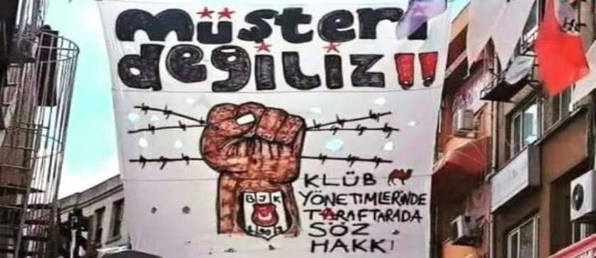 tribun_bjk's tweet photo. ŞİMDİ GELELİM ÖNEMLİ KONUYA!

Şıkır şıkır giden takımımızı, İnönü’de boş tribünlere oynatmak ihanettir! Yönetimimizin bu konuda gerekli aksiyonları almasını umuyoruz… #çArşı https://t.co/dKugVLsSJG