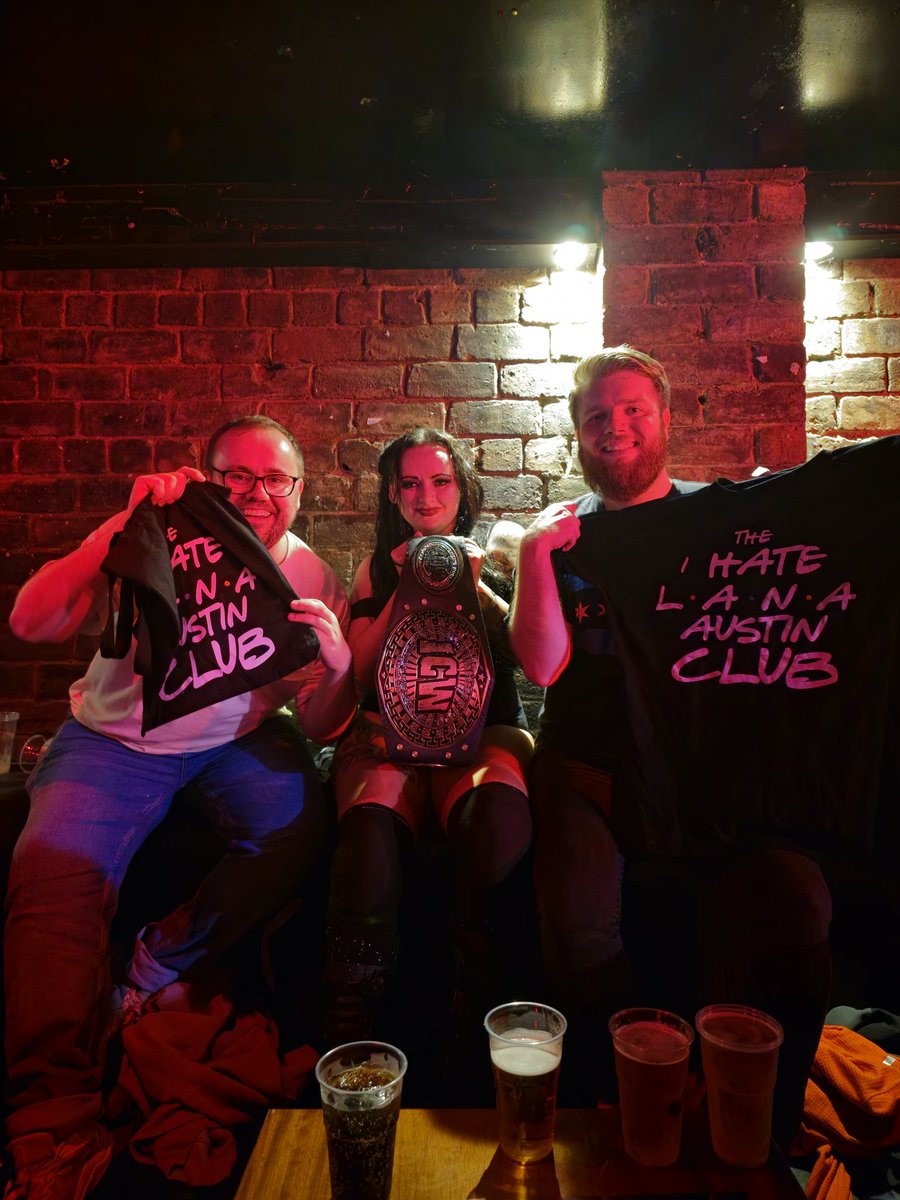 Getting forced to sell the NEW <a href="/InsaneChampWres/">ICW</a> Women's World Champion <a href="/Lana_Austin1/">Lana Austin</a> merch at #ICWBarred, total bitch!