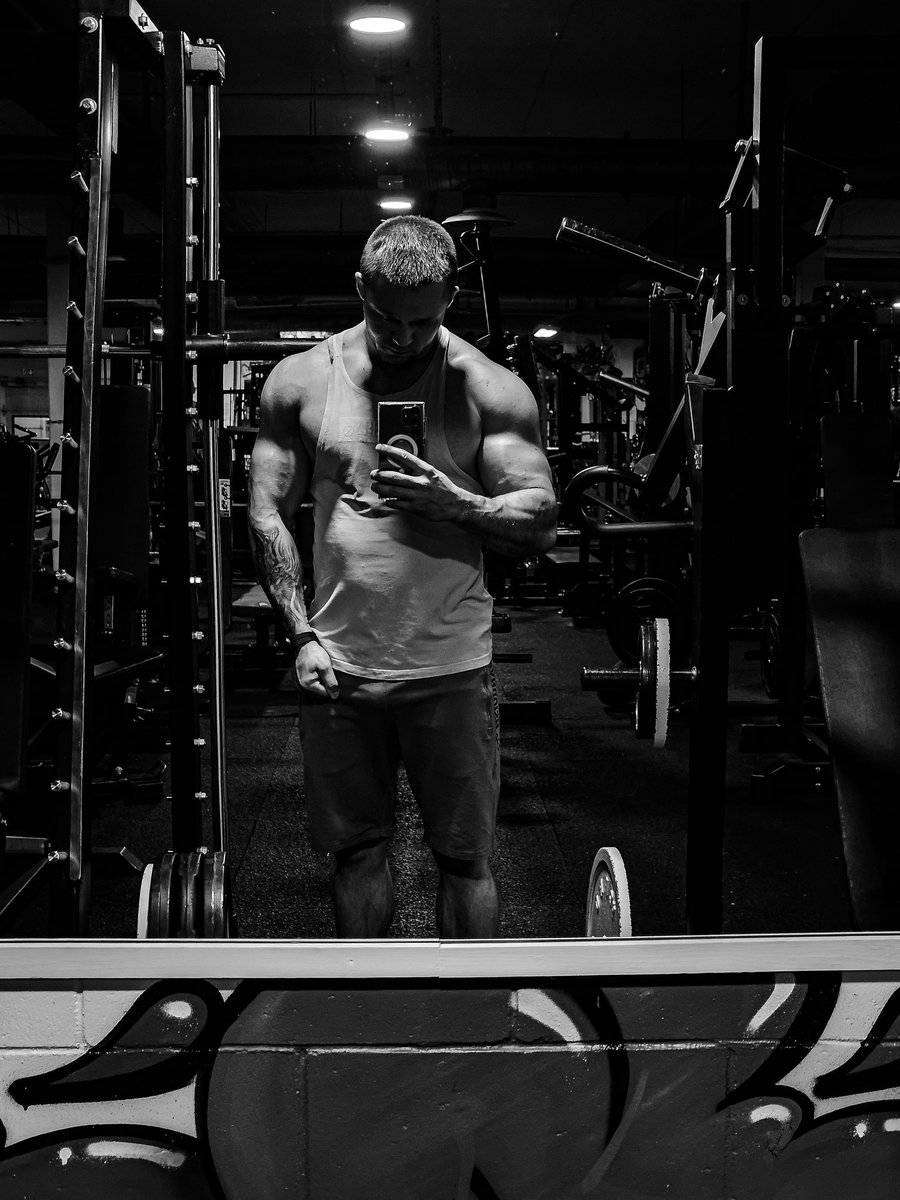 Alpha Lerroy tweet media