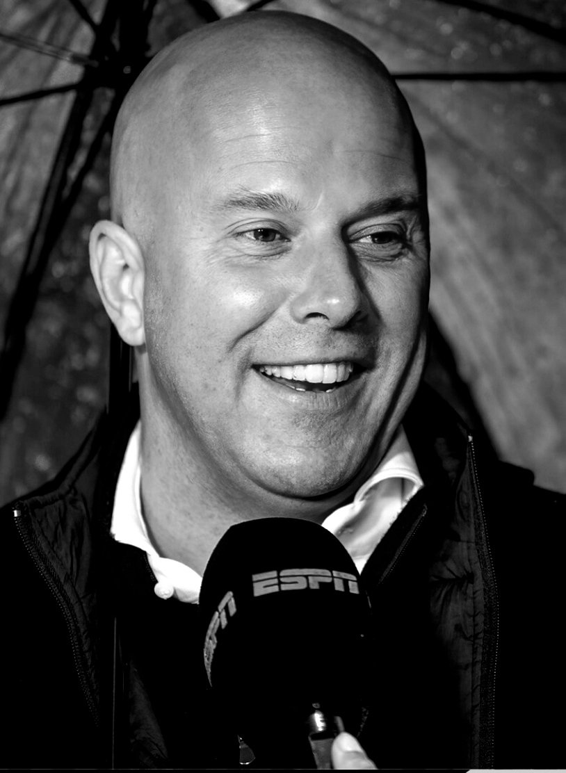 JackRthythm's tweet image. Man United vs Liverpool analysis
— It was a Rugby's game, a game with more turnover, was favorable to Liverpool's cause they got Rugby's DNA. 

Thread(Movie)🧵👇