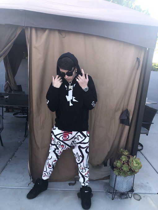 Слушать музыку 🎧 онлайн   из Лос-Анджелеса с любовью   https://t.co/m0KGZ9kklr #applemusic #crazystory<a href="/tag/denmark"class="tags"><span>#denmark</span></a><a href="/tag/ukraine"class="tags"><span>#ukraine</span></a><a href="/tag/historical"class="tags"><span>#historical</span></a><a href="/tag/norway"class="tags"><span>#norway</span></a><a href="/tag/applemusic"class="tags"><span>#applemusic</span></a>