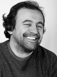 PyEUdelar's tweet photo. Lamentamos comunicar el fallecimiento de Gonzalo Perera. Lo recordaremos como un gran docente y científico, influyente en la formación de jóvenes y en la construcción académica e institucional, entre muchísimas cosas. Abrazo grande para todos https://t.co/UsuD0FhvBt