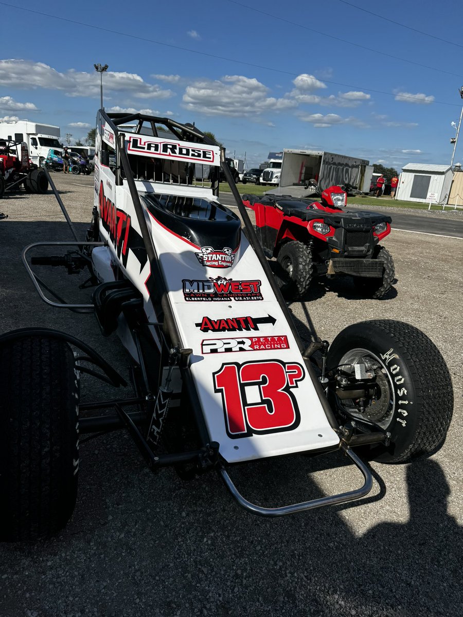 _PPR3p's tweet photo. Seeing double tonight at Tri-State Speedway- "The Class Track" with the Midwest Thunder 410 Sprint Car Series 👀
#3P - Kyle Cummins
#13P - Cameron La Rose https://t.co/Fs9z7pHTXa