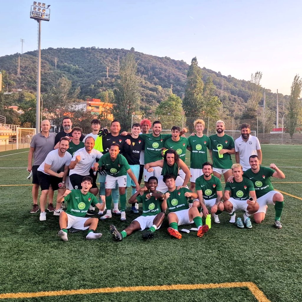 CDMontcada's tweet photo. CONTINUEM A LA COPA CATALUNYA! 

El nostre Amateur B ha guanyat per 2-1 el @SGPENITENTES i passa a la següent ronda de la Copa Catalunya @FCF_CAT .

⚽ Els dos gols d'Erik Camacho (56' i 73') han remuntat el gol inicial dels visitants (17'). 

#endavantMontcada #copaCAT #3CAT7 https://t.co/t12lyzWwwR