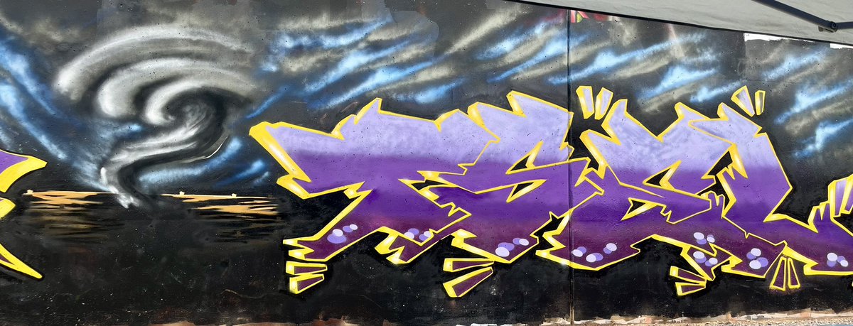 tselone's tweet image. #paintlouis, #gettingup, #tselone, #wrs, #STL, #graffiti