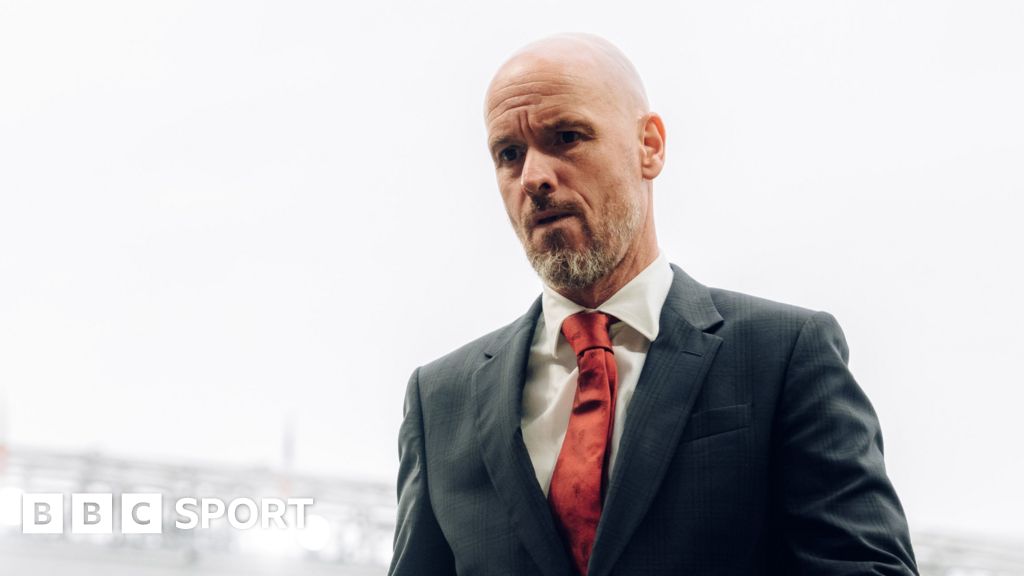 'I'm not Harry Potter' - Ten Hag defends Man Utd after Liverpool loss dlvr.it/TCgdPp