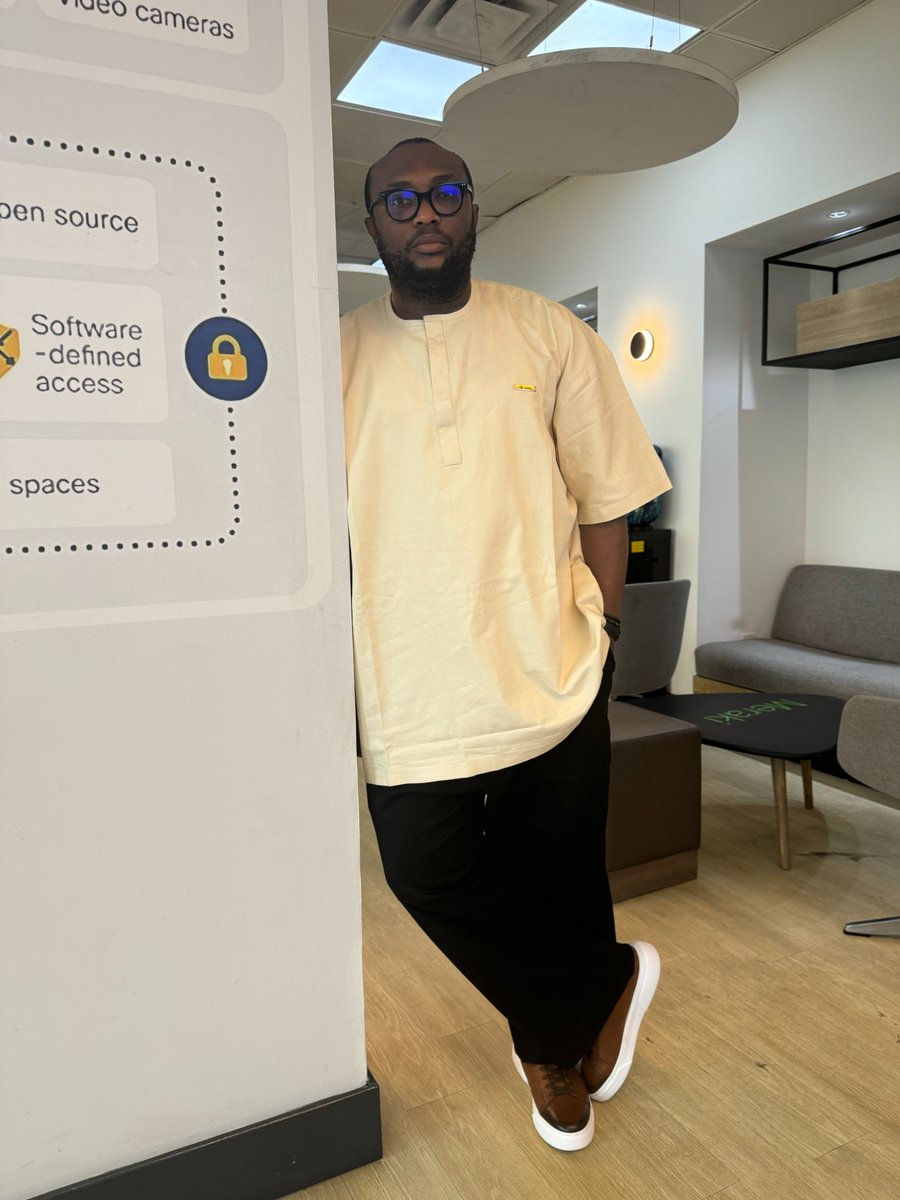 Protecting Data centers in the AI era requires a reimagined security architecture.
visit the EDGE and experience Security🔐 infused into the fabric of the network 🛜
#CTO #EDGE  #AI