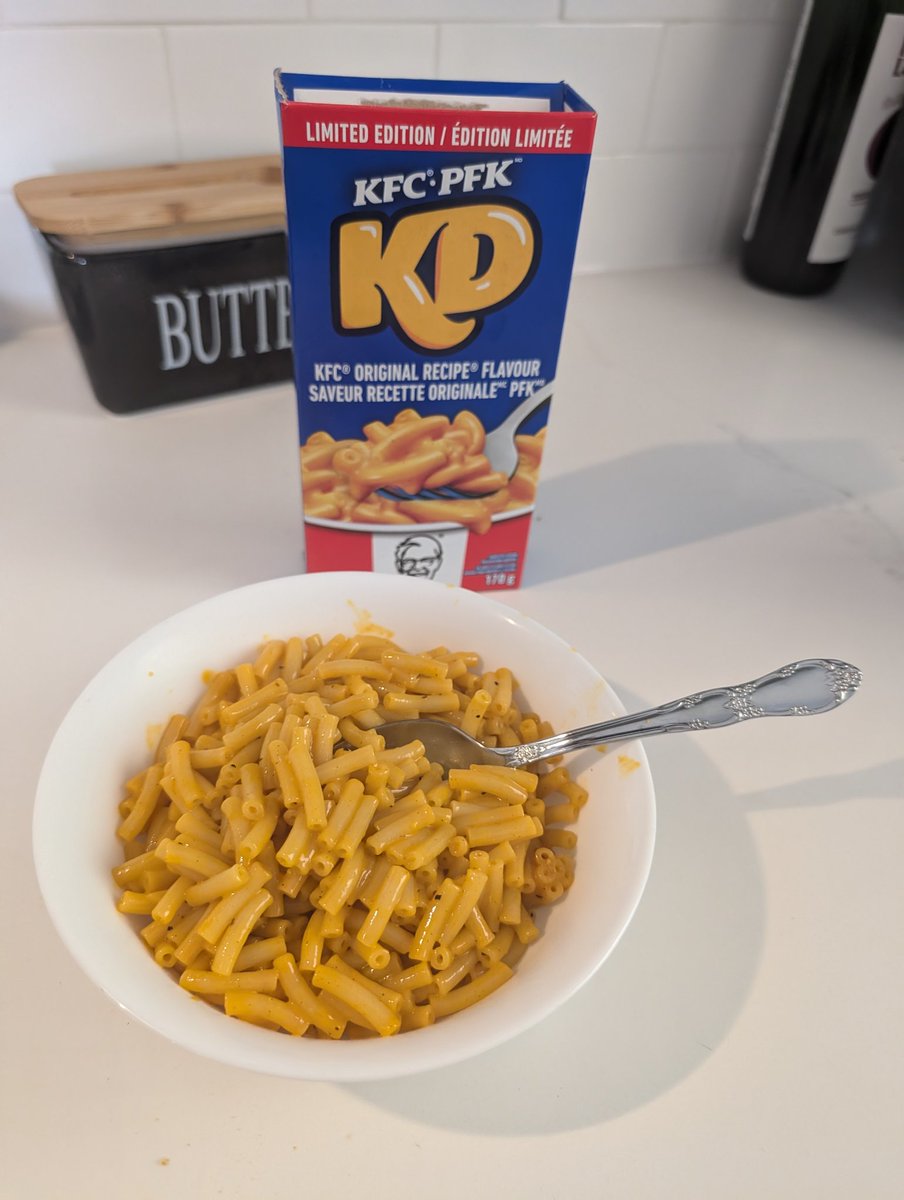 #kfc KD.  It wasn't too bad, the flavor was there.   Id give it a solid 6.5/10